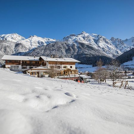 Ladestatthof Hotel Neustift im Stubaital Exterior foto